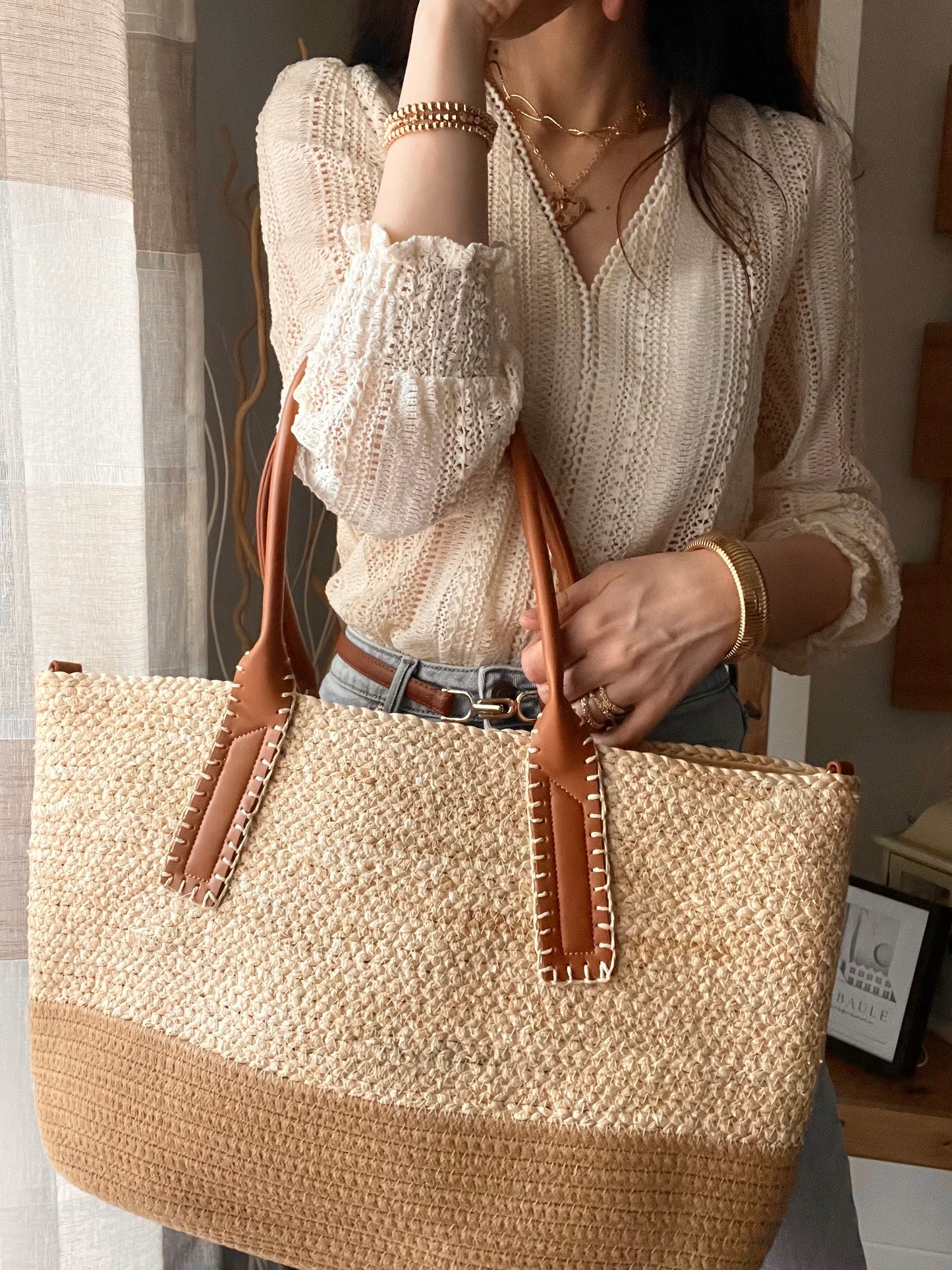 Shopper In Paglia