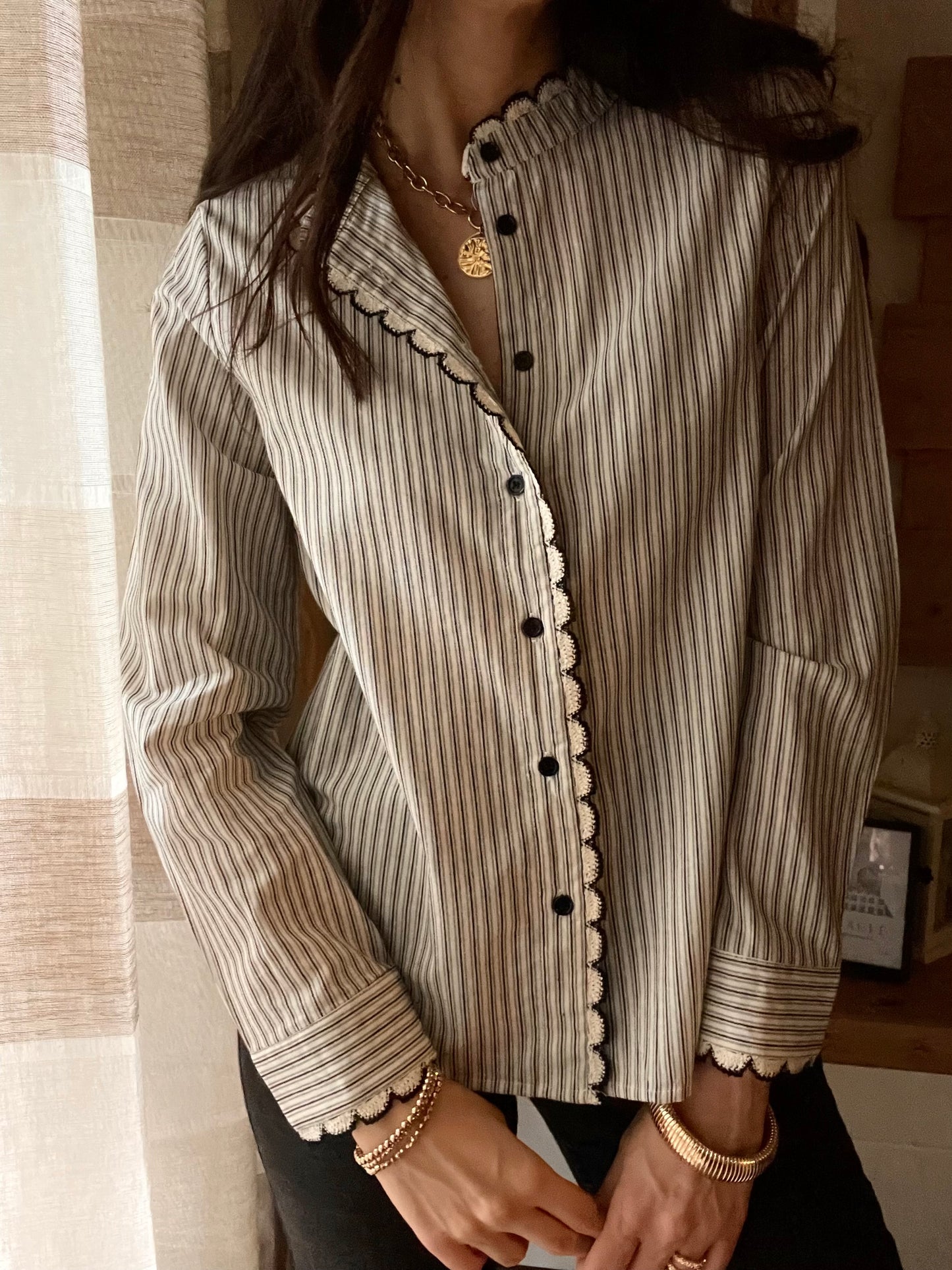 Camicia Noir Chic